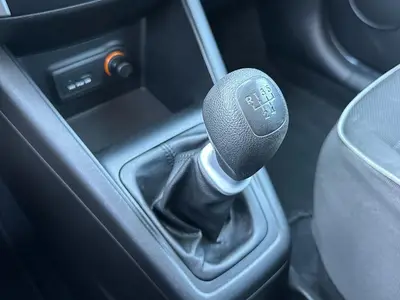 Kia Venga - Thumbnail 18