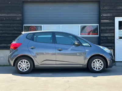 Kia Venga - Thumbnail 9