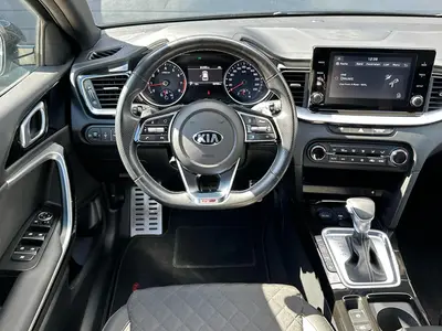 Kia ProCeed - Thumbnail 15