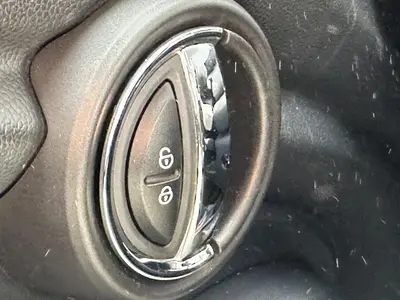 MINI Mini - Thumbnail 28