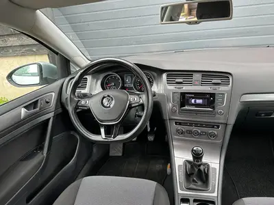 Volkswagen Golf - Thumbnail 14