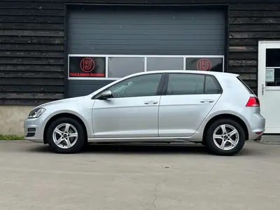 Volkswagen Golf - Thumbnail 8