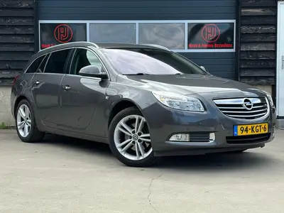 Opel Insignia - Thumbnail 3