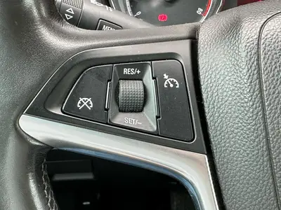 Opel Insignia - Thumbnail 24