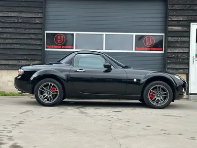 Mazda MX-5 - Thumbnail 11