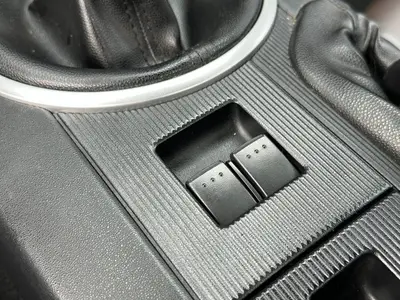 Mazda MX-5 - Thumbnail 18