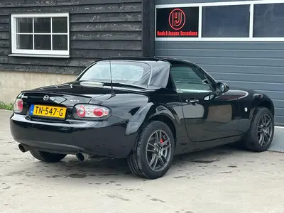 Mazda MX-5 - Thumbnail 26