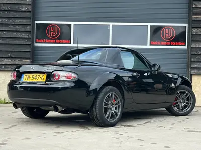 Mazda MX-5 - Thumbnail 6