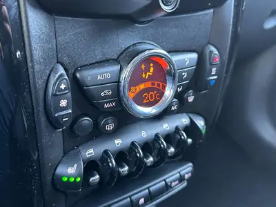 MINI Countryman - Thumbnail 16