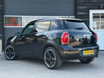 MINI Countryman - Thumbnail 3