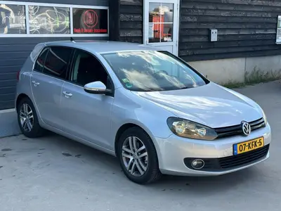 Volkswagen Golf - Thumbnail 27