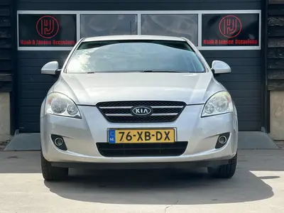 Kia cee'd - Thumbnail 5