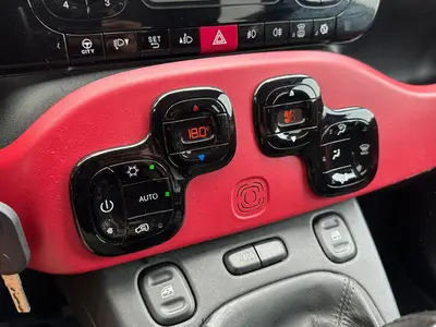 Fiat Panda - Thumbnail 24