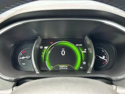 Renault Mégane - Thumbnail 21