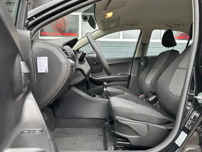 Kia Picanto - Thumbnail 11