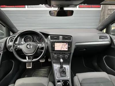 Volkswagen Golf - Thumbnail 12