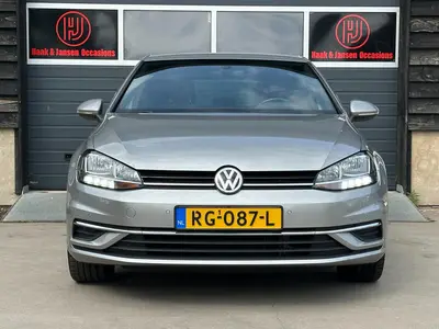 Volkswagen Golf - Thumbnail 6