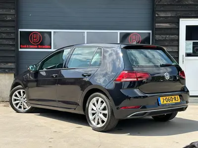 Volkswagen Golf - Thumbnail 4