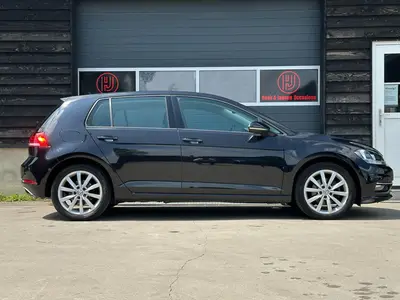 Volkswagen Golf - Thumbnail 8