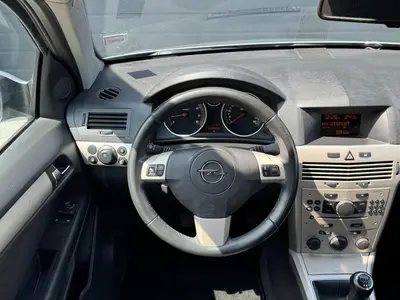 Opel Astra - Thumbnail 14