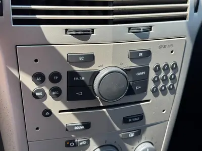 Opel Astra - Thumbnail 16