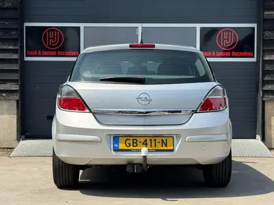 Opel Astra - Thumbnail 6