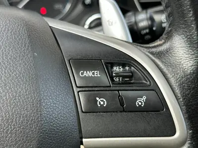 Mitsubishi Outlander - Thumbnail 20