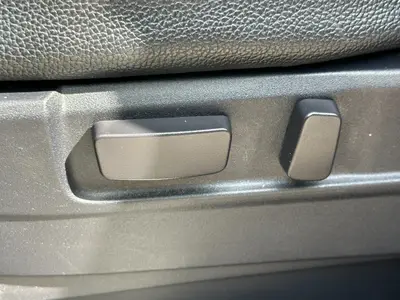 Mitsubishi Outlander - Thumbnail 26