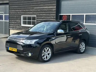 Mitsubishi Outlander - Thumbnail 27