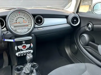 MINI Mini - Thumbnail 12