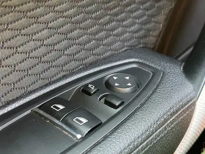 BMW 2 Serie - Thumbnail 31