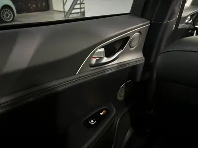 Kia Stinger - Thumbnail 26