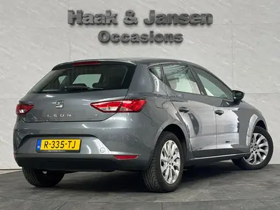 SEAT Leon - Thumbnail 4