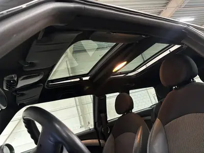 MINI Clubman - Thumbnail 12