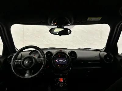 MINI Countryman - Thumbnail 9