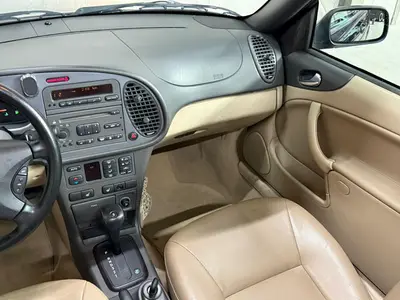 Saab 9-3 - Thumbnail 13