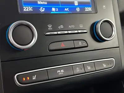 Renault Mégane - Thumbnail 18