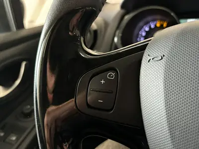 Renault Clio - Thumbnail 21