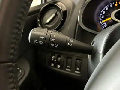 Renault Clio - Thumbnail 22