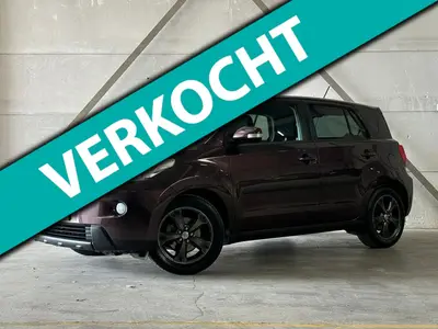 Toyota Urban Cruiser - Thumbnail 2