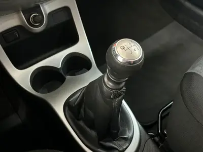 Toyota Urban Cruiser - Thumbnail 25