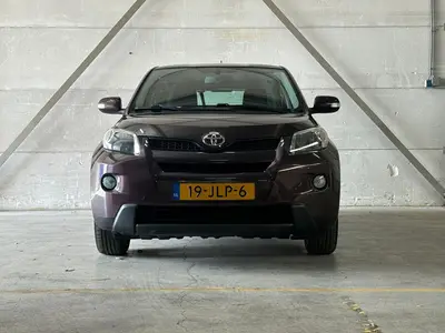 Toyota Urban Cruiser - Thumbnail 8