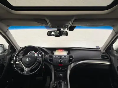 Honda Accord - Thumbnail 13