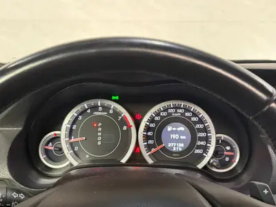 Honda Accord - Thumbnail 25