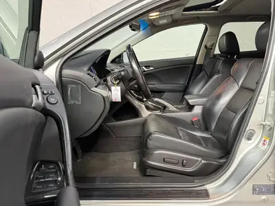 Honda Accord - Thumbnail 10