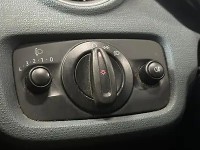 Ford Fiesta - Thumbnail 13