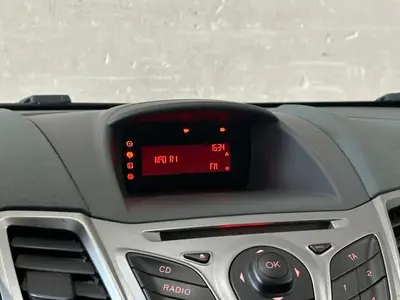 Ford Fiesta - Thumbnail 18