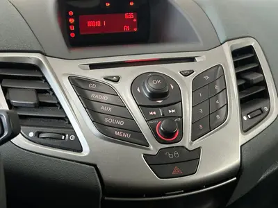 Ford Fiesta - Thumbnail 19