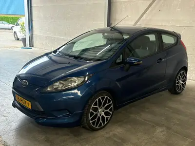 Ford Fiesta - Thumbnail 24