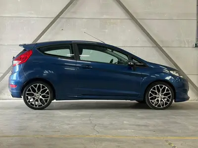 Ford Fiesta - Thumbnail 6